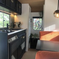 Direct Vakantieklaar: Perfecte Camper met Nieuw Interieur Foto #1