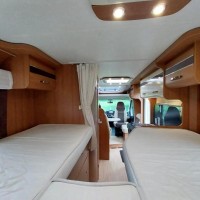 LMC Breezer V 640 luxe met enkele bedden! Foto #19