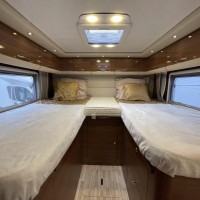 LMC Comfort 730 g uit 2016 Foto #2