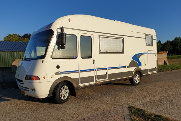 Eura Mobil campers 690 HB, 2.8 JTD Fiat motor uit 2006