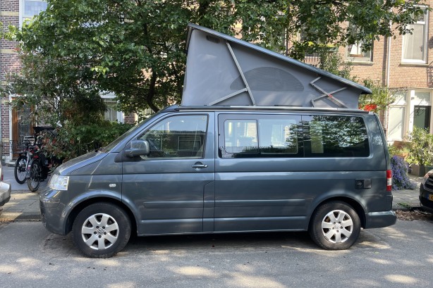 Volkswagen campers CALIFORNIA Comfortline T5 uit 2006