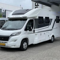 Adria Matrix Plus 670 DC uit 2022 Foto #5