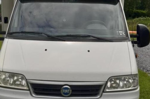 Fiat campers Adria Tic Serie 574SP uit 2006