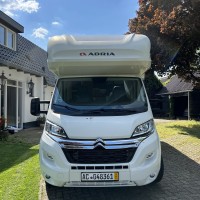 Adria CORAL XL AXESS 670 SL uit 2020 Foto #1