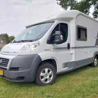 Knaus Van TI 600 ME met enkele bedden! Foto #5