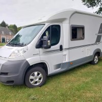 Knaus Van TI 600 ME met enkele bedden! Foto #1