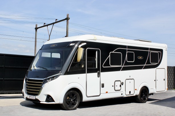 LMC campers I 695 uit 2019