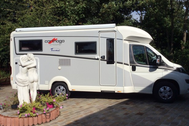 Carthago campers tourer T 143 leightweight uit 2015