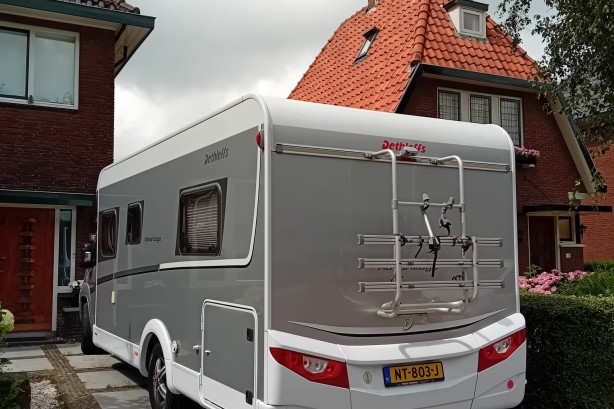 Dethleffs campers T 7051 uit 2017