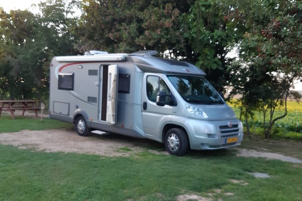 Burstner campers Nexxo t660 uit 2010