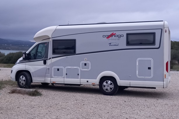 Carthago campers T143 uit 2015