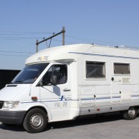 Pilote campers Pacific 6900 uit 1997 Foto #1