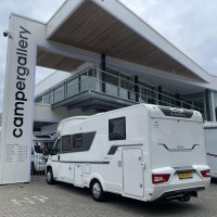 Adria Matrix Plus 670 DL uit 2019 Foto #1