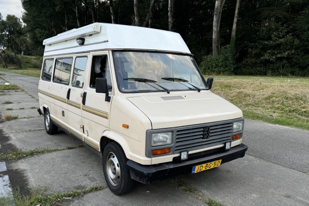 Peugeot campers J5 D TURBO GR KAMPEERAUTO uit 1988