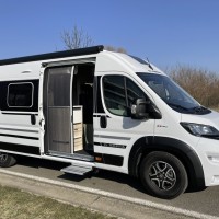 Adria Twin 640 sgx plus uit 2022 Foto #1