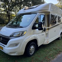 Capron campers T 448 uit 2015 Foto #9