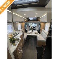 Adria Matrix Plus 670 DC uit 2020 Foto #11