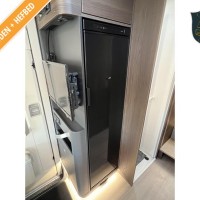 Adria Matrix Supreme 670 DL uit 2021 Foto #8