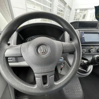 Volkswagen Transporter T5 2 TDI uit 2011 Foto #11