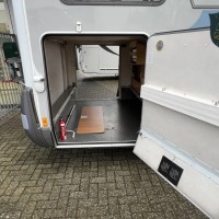 Hymer B614  uit 2004 Foto #22