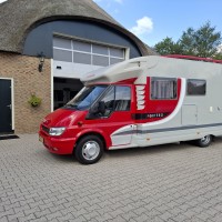 Dethleffs campers H 6945 uit 2006 Foto #2